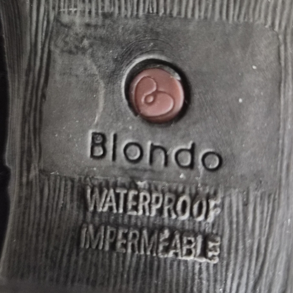 ​Blondo Black Waterproof Suede Ankle Boots Booties Women's Size 8M EUC - Picture 3 of 7